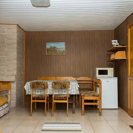 شاليه Familia Nyaralo 180 *